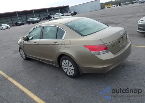 2010 Honda Accord 2.4 Lx z USA, uszkodzony, nr VIN 1HGCP2F35AA112800